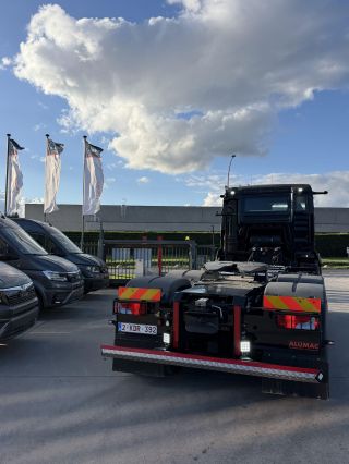 SVH TGS 34 520 BLS NN Cab trekker containersysteem 3
